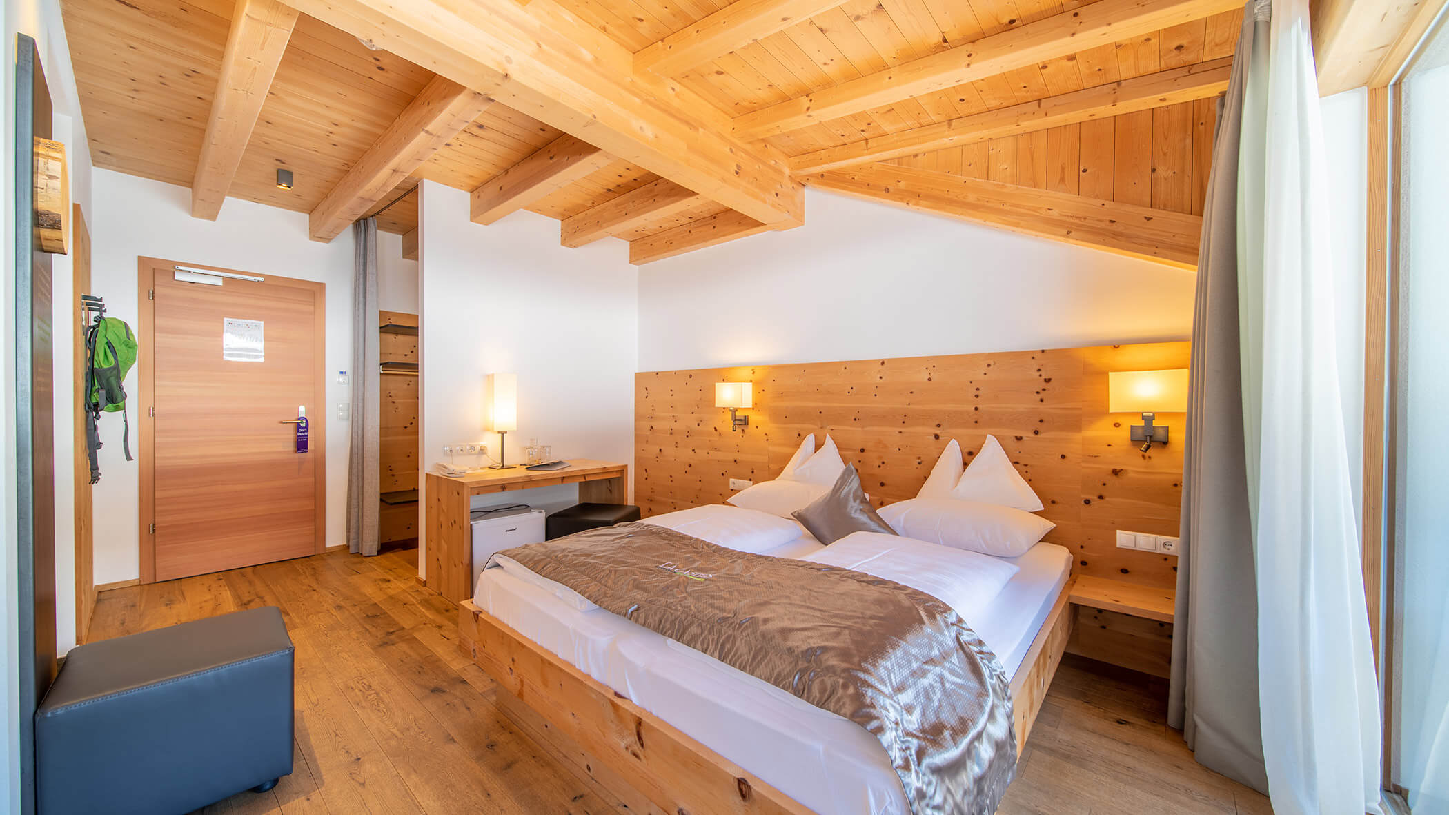 Doppelzimmer Privacy Holz